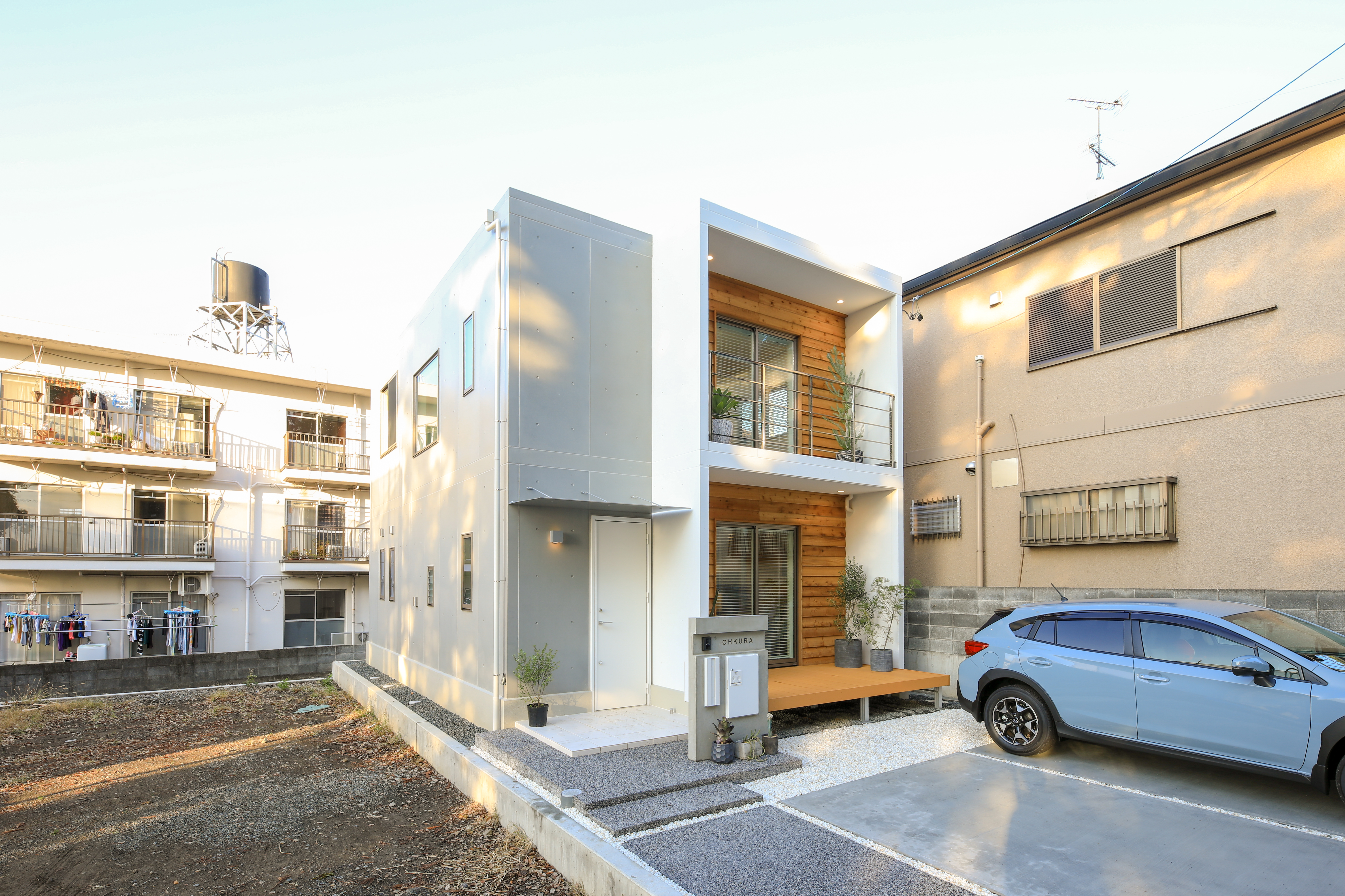 守谷市で新築RC住宅なら！木造並みの坪単価で地震に無傷の家を実現/百年住宅　正規加盟店　株式会社壁工房にお任せ！
