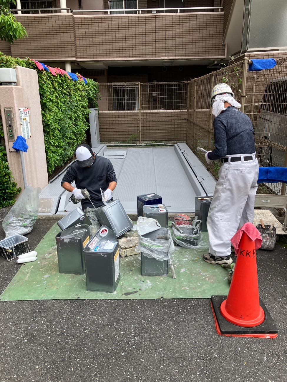 どこも伝えない外壁塗装の優良会社の見分け方 塗料は半製品です。丁寧に塗れば良いというものではありません。